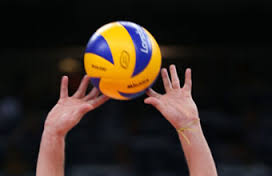 NON E’ MAI TROPPO TARDI PER INIZIARE A GIOCARE A PALLAVOLO!!